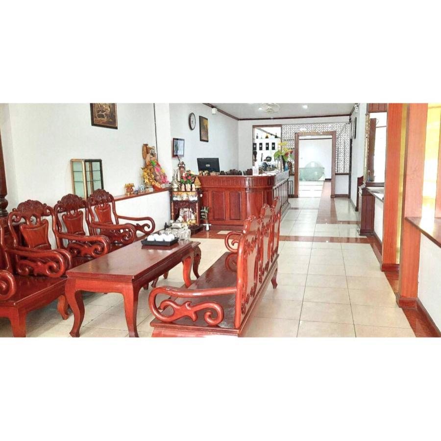 Mina Hotel Vientiane Eksteriør billede